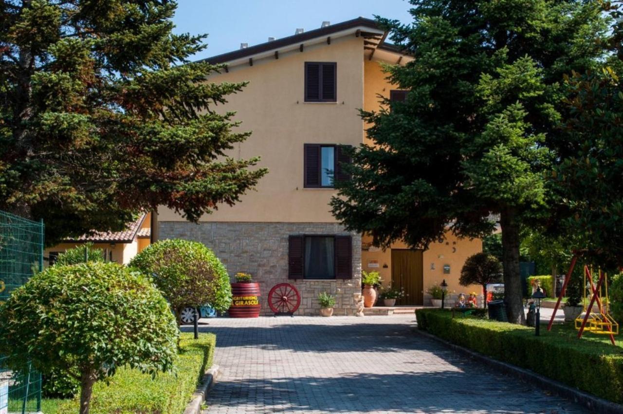 Agriturismo Il Girasole Asís Exterior foto